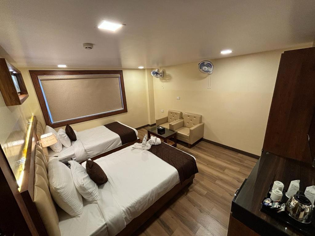 Hotel Golden Orbit Āsansol Extérieur photo