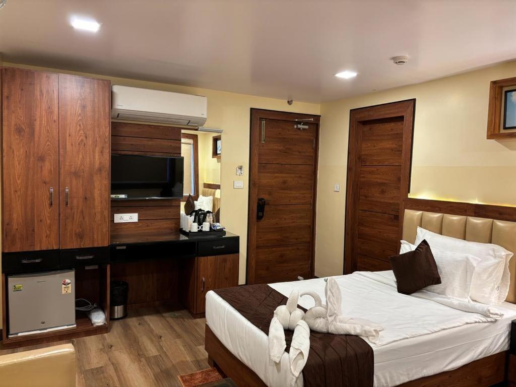 Hotel Golden Orbit Āsansol Extérieur photo