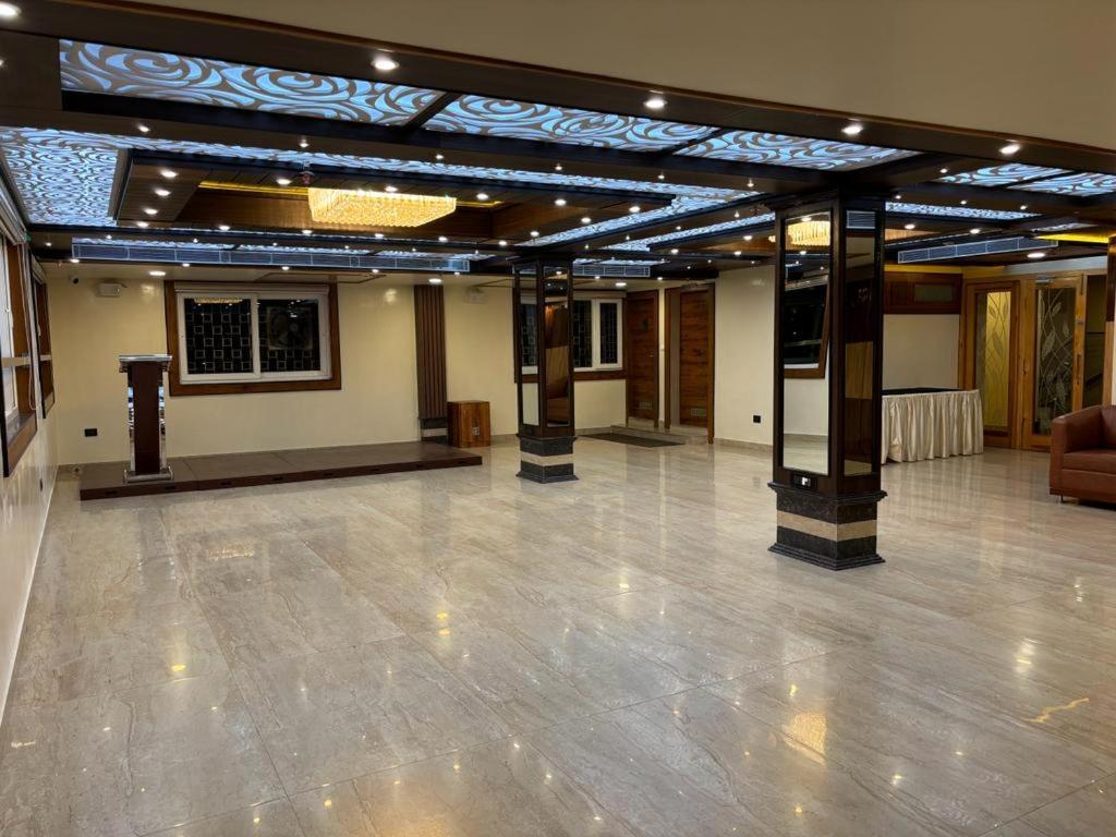 Hotel Golden Orbit Āsansol Extérieur photo